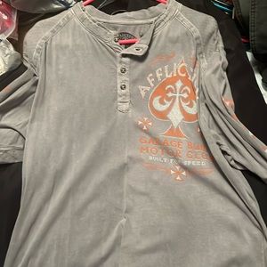 Affliction Men's Long Sleeve Graphic T-shirt -Gray/orange/white. hole at collar.